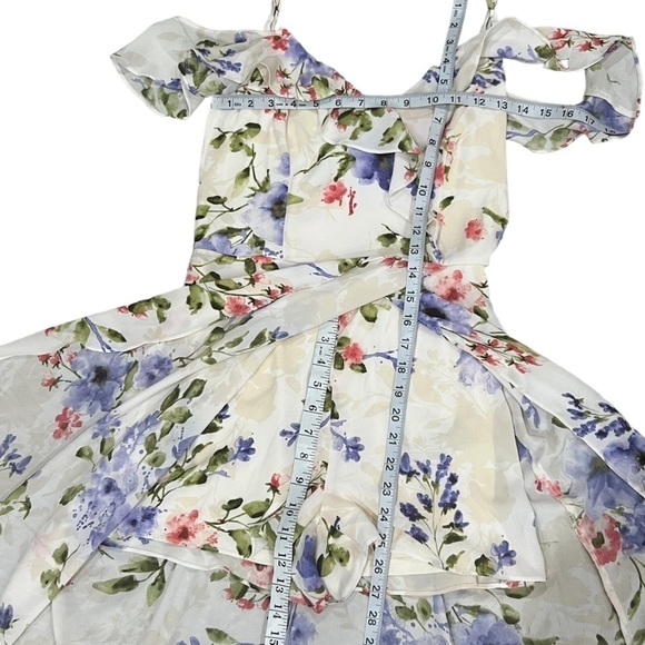 iZ Byer White High Purple Low Peep Shoulder Floral Swing Dress Size 7 Women’s - Picture 5 of 7